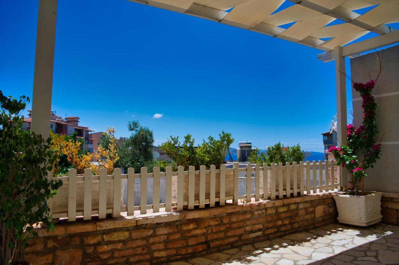 סרנדה Villa Roel מראה חיצוני תמונה