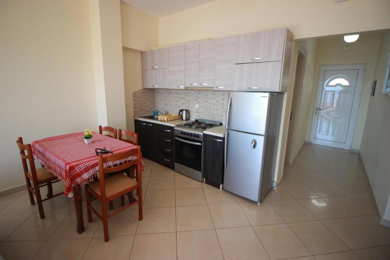 סרנדה Villa Roel מראה חיצוני תמונה