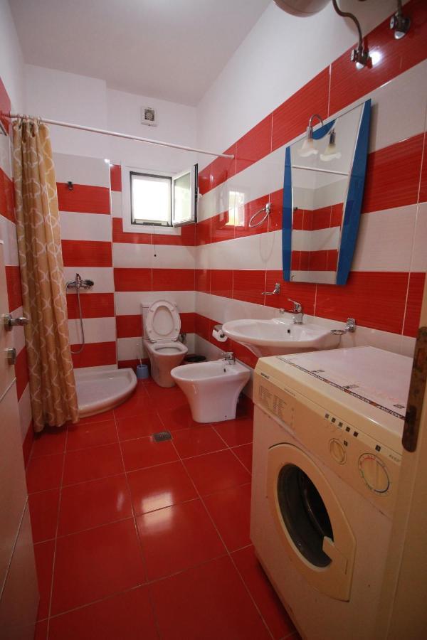 סרנדה Villa Roel מראה חיצוני תמונה
