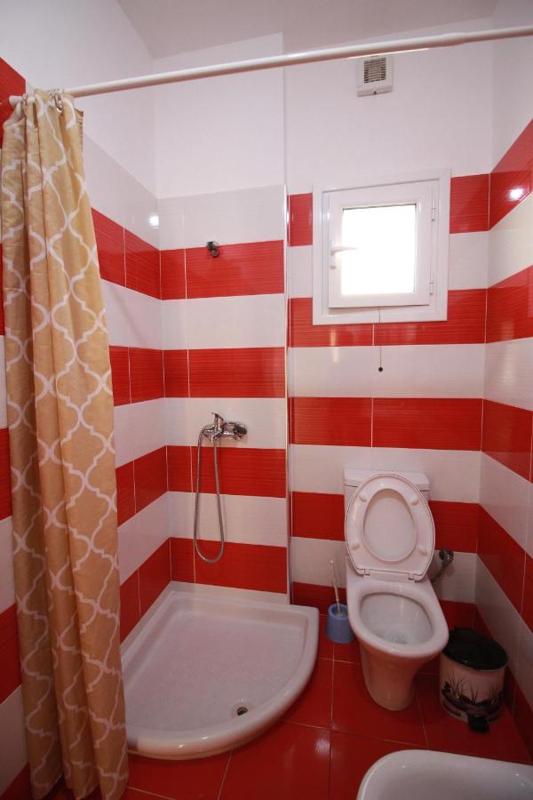 סרנדה Villa Roel מראה חיצוני תמונה